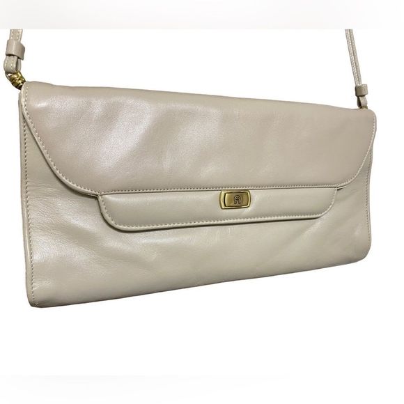 Etienne Aigner cream taupe color leather handbag purse with gold accents - Picture 13 of 16